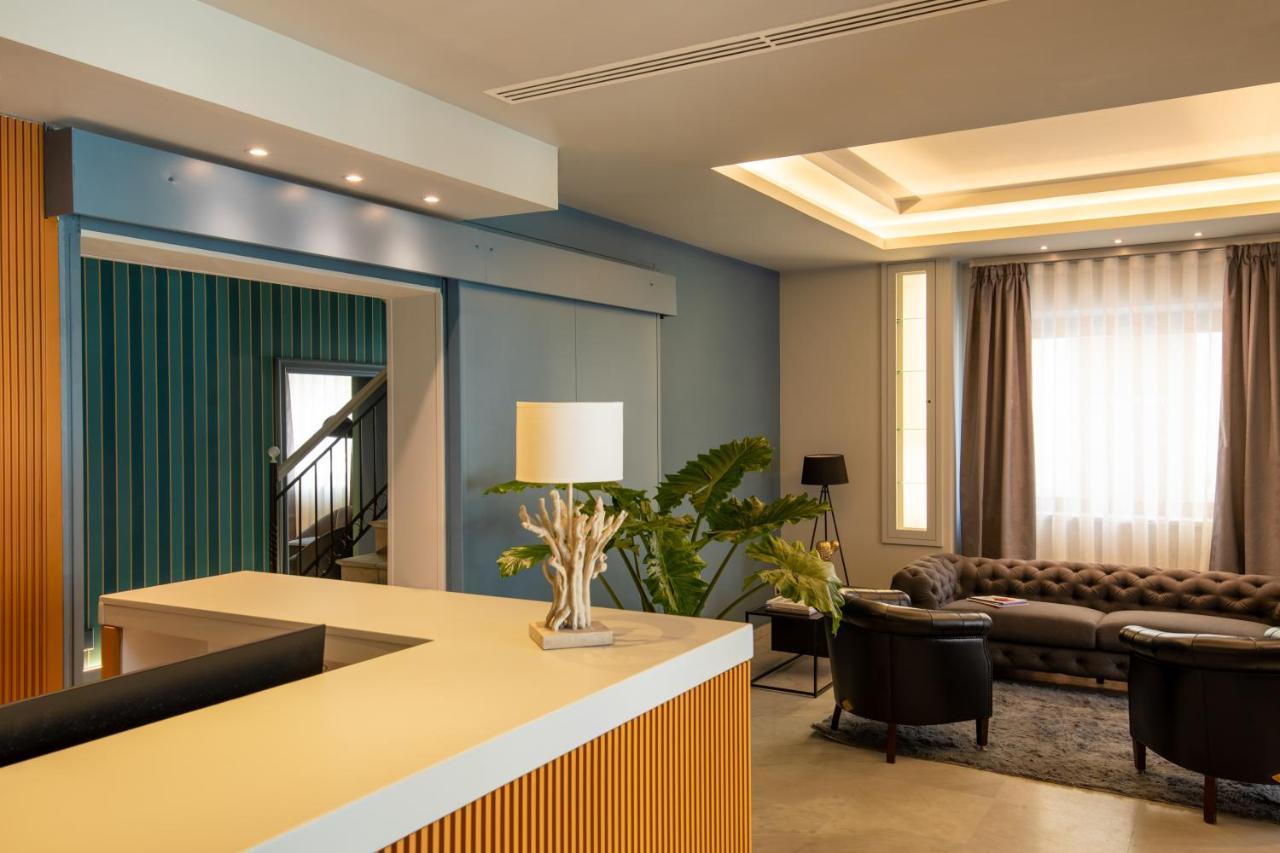 פורטו רקנאטי Hotel Enzo מראה חיצוני תמונה